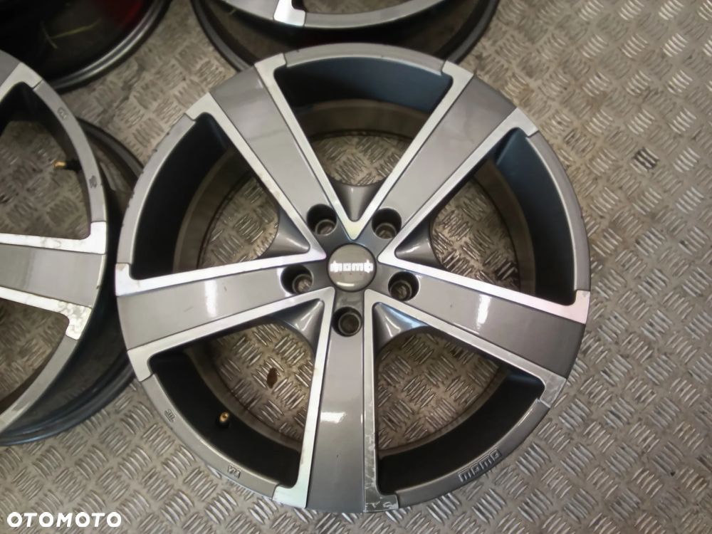 Felgi MOMO ITALY 8Jx18 et30 5x120  BMW INSIGNIA - 4