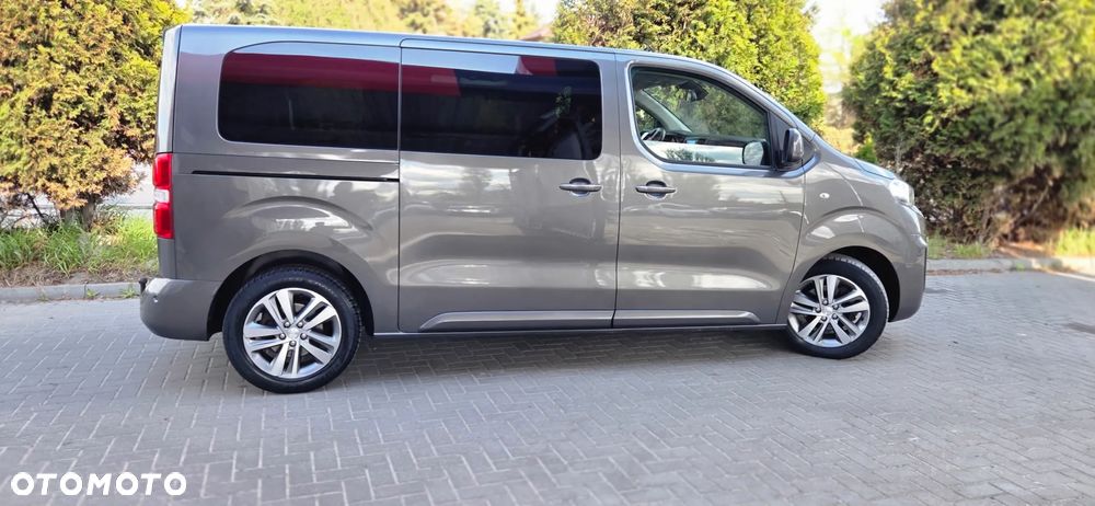 Peugeot Traveller L2 2.0 Business VIP - 14