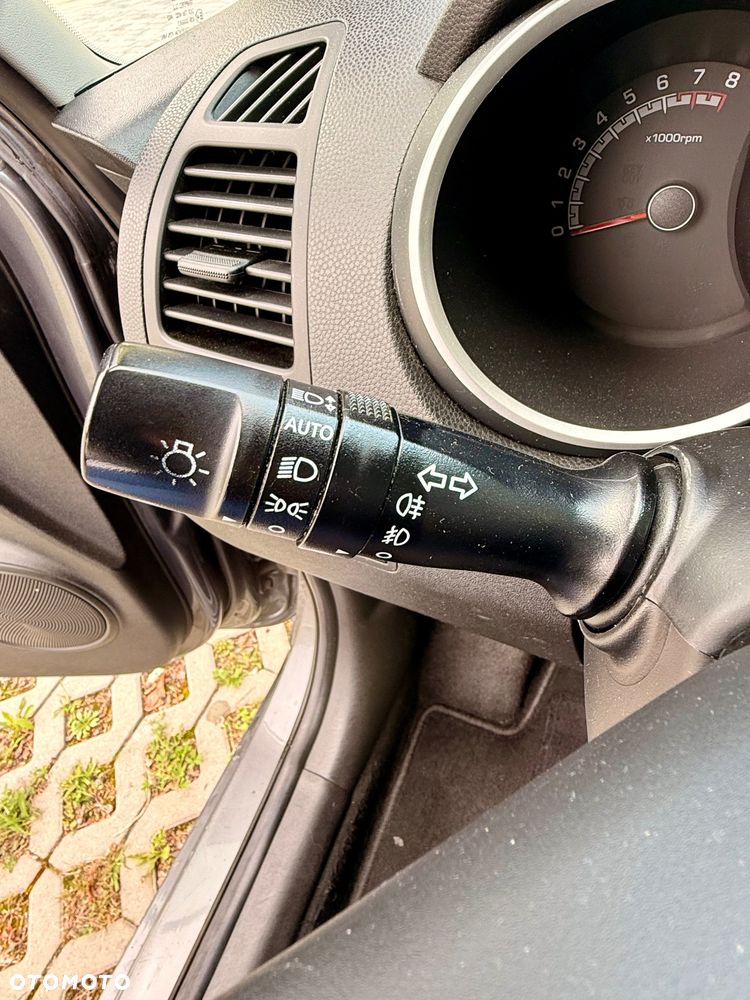 Kia Venga 1.4 S - 27