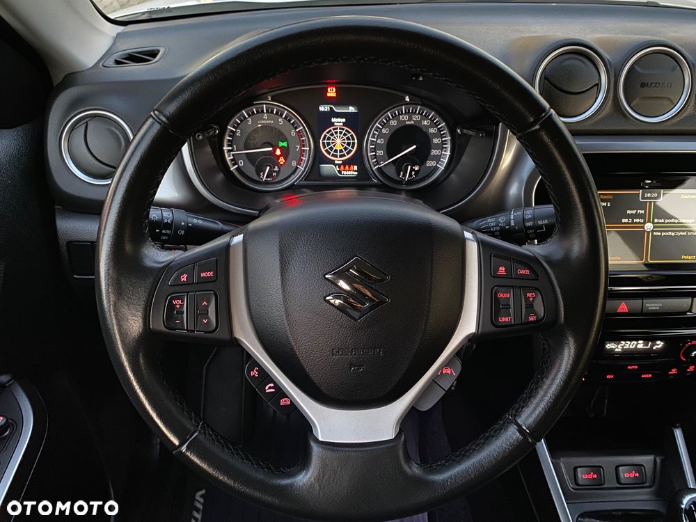 Suzuki Vitara 1.4 Boosterjet Premium 2WD - 33
