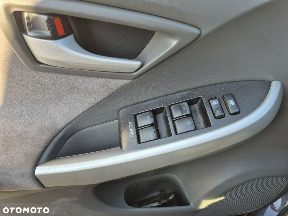 Toyota Prius - 9