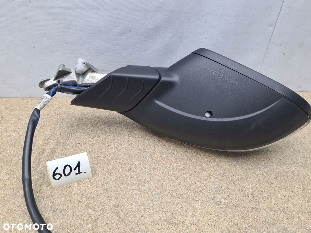 VW GOLF VIII 8 LUSTERKO PRAWE 11 PIN - 7