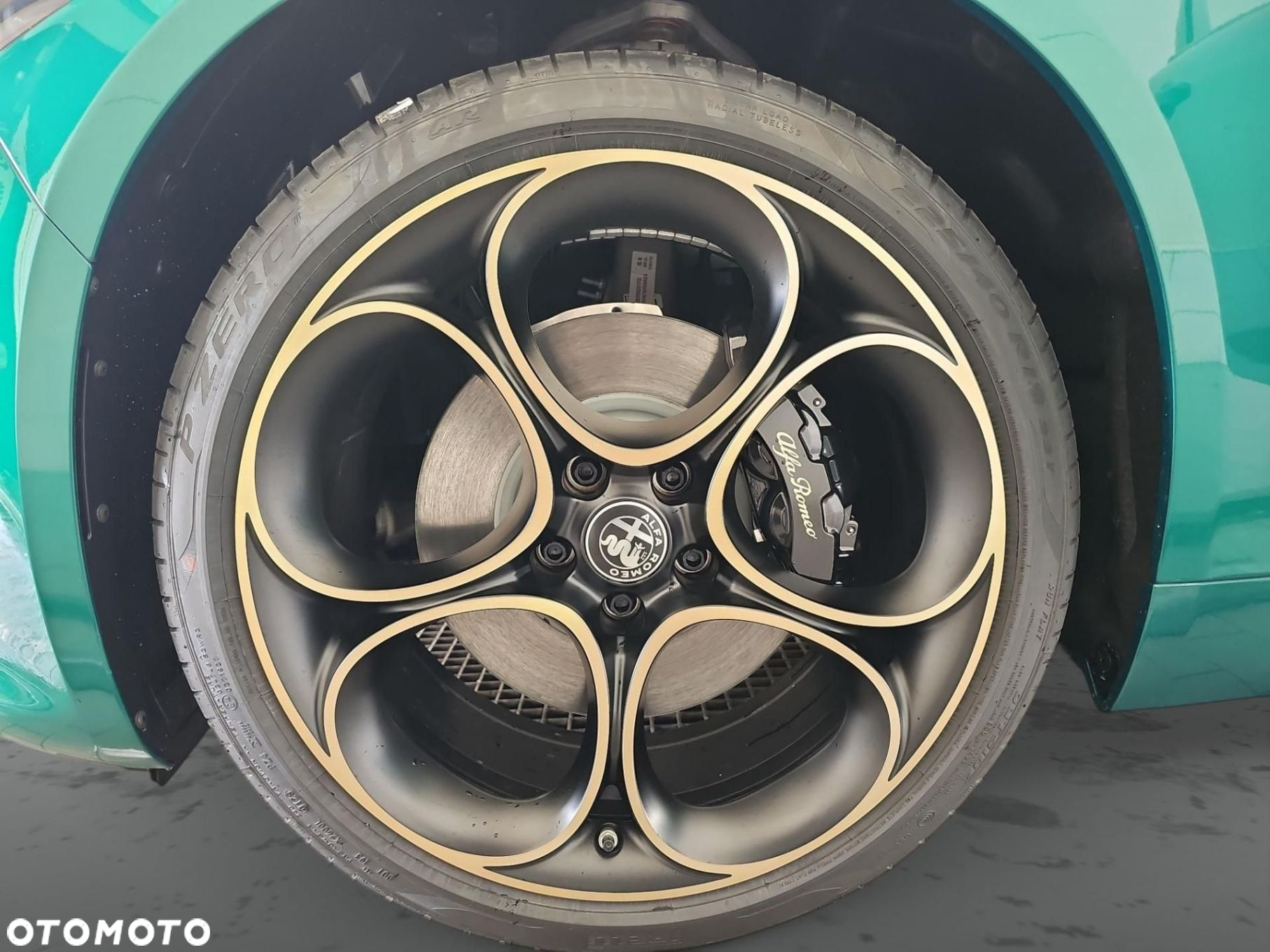 Alfa Romeo Giulia 2.0 Turbo Intensa Q4 - 9
