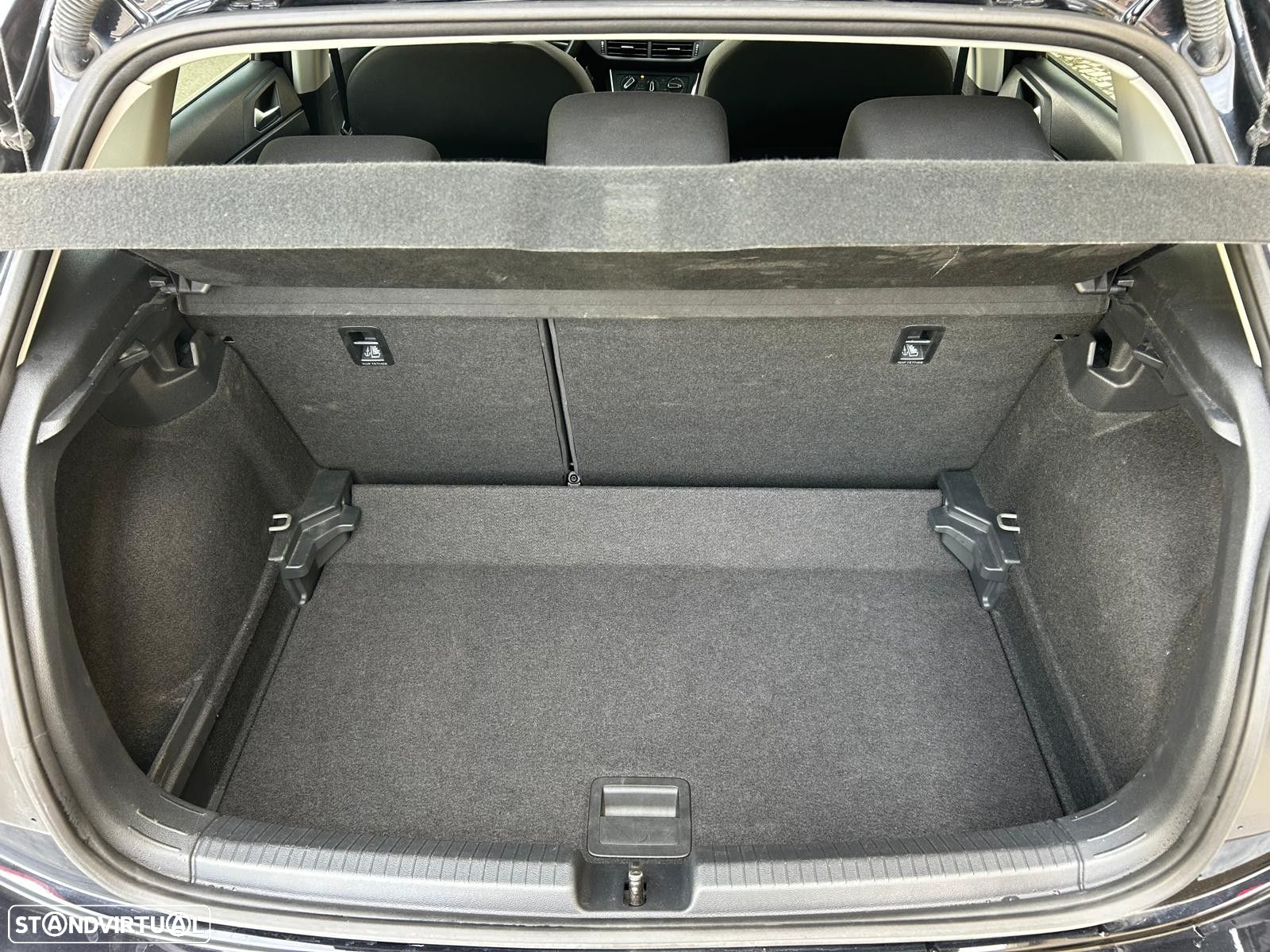 VW Polo 1.0 TSI Urban - 13