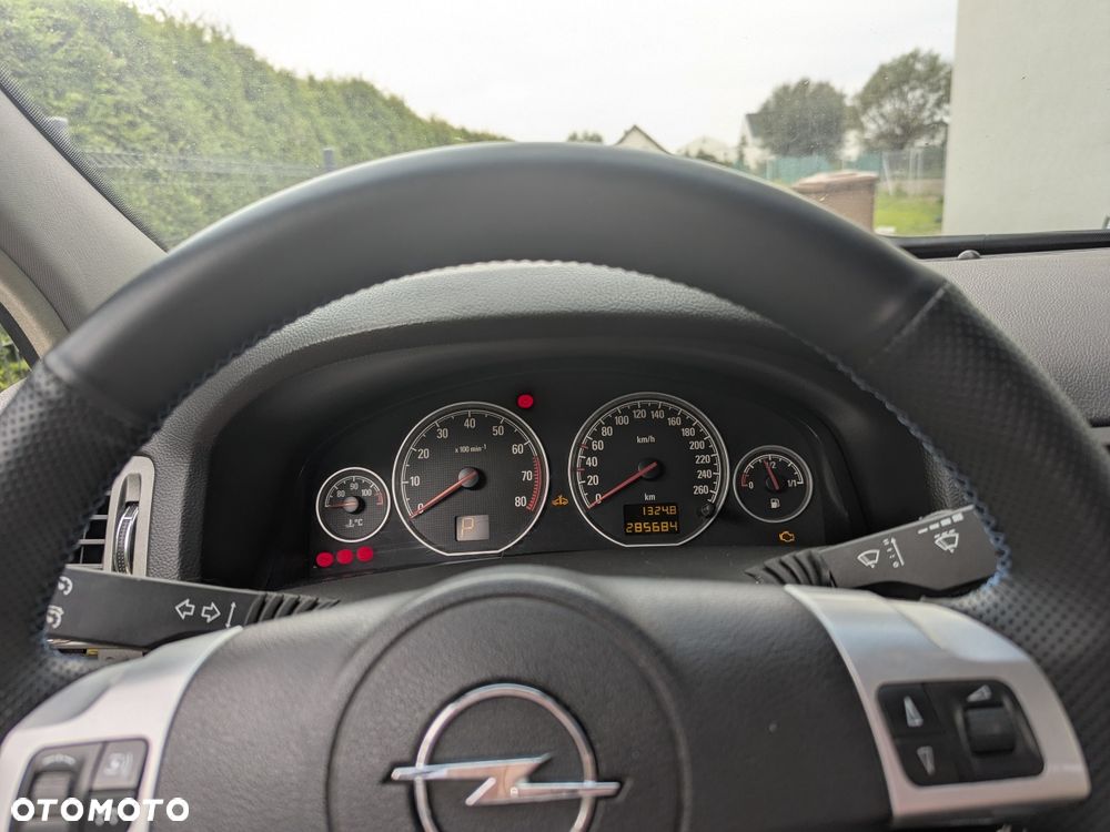 Opel Vectra - 2