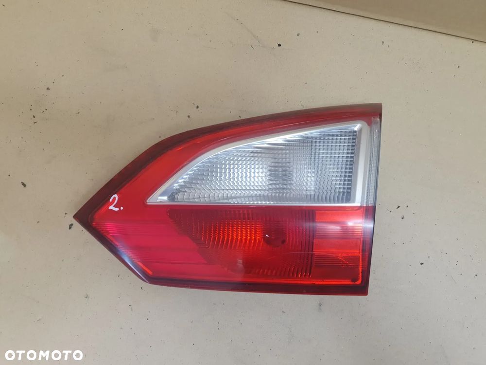 FORD GRAND C-MAX II MK2 LIFT LAMPA PRAWA TYŁ W KLAPĘ - 1