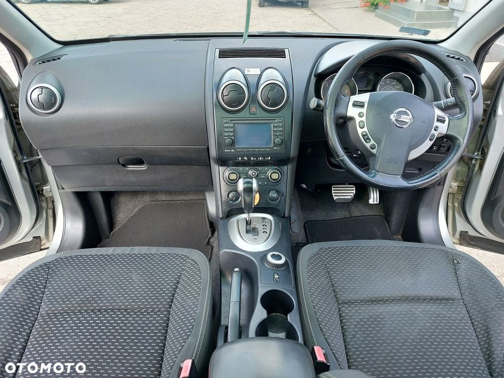 Nissan Qashqai+2 - 16