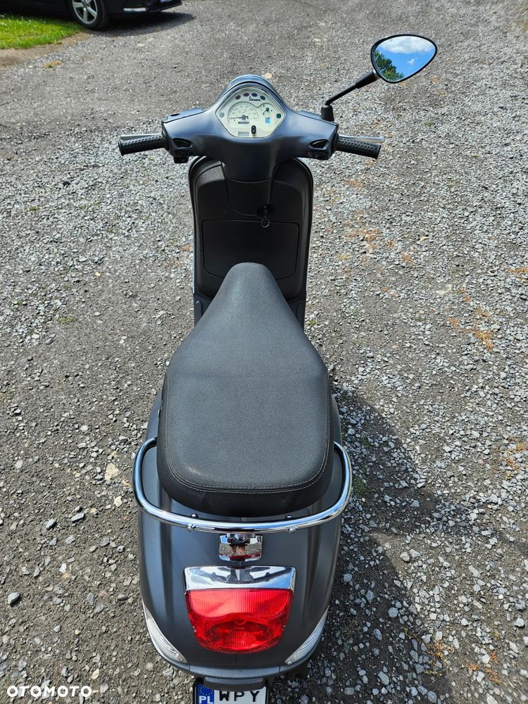 Vespa LX - 13