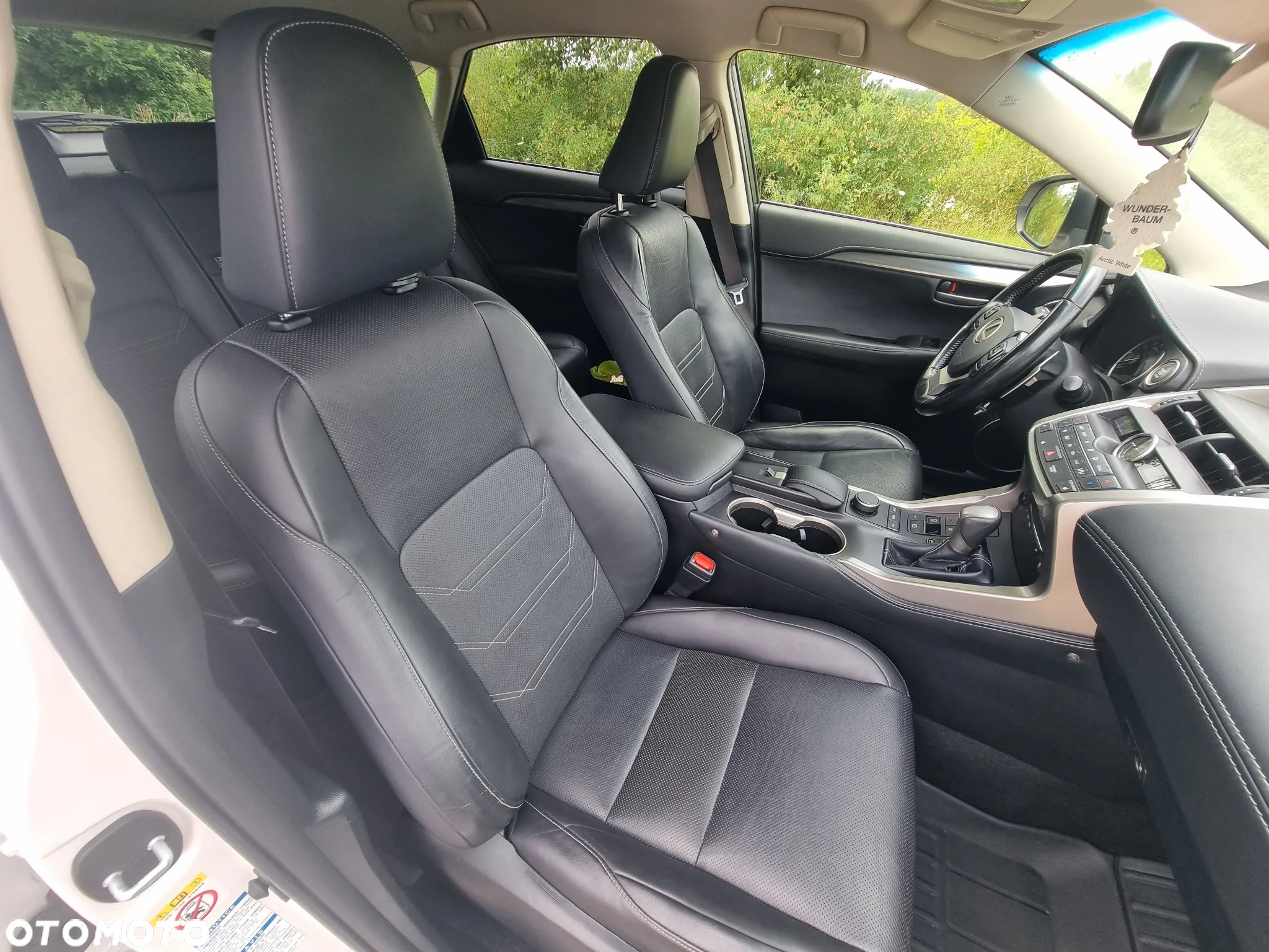 Lexus NX 200t Comfort AWD - 26