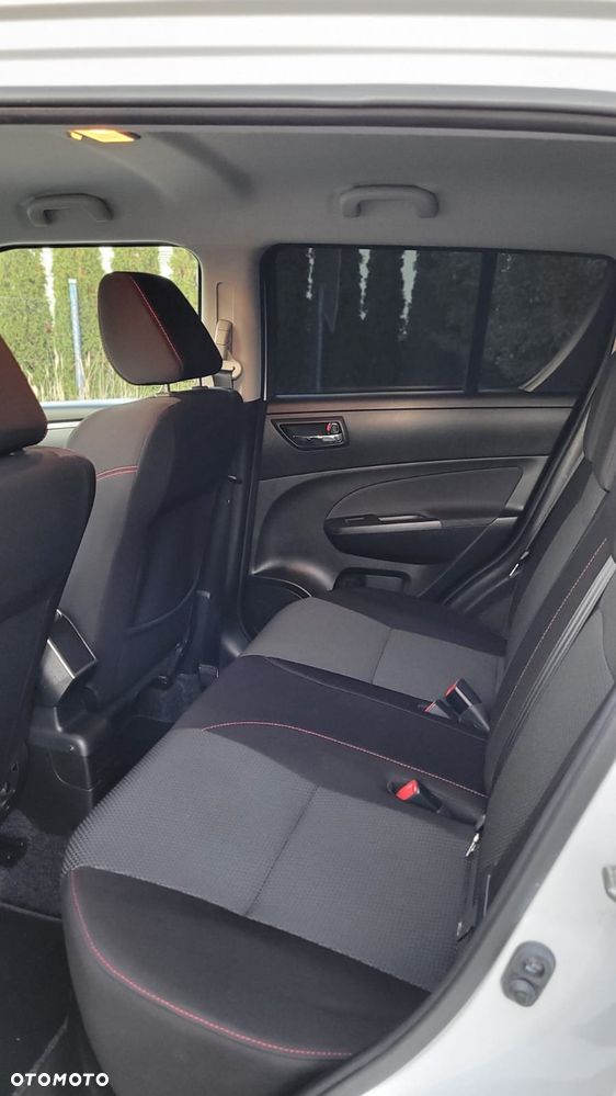 Suzuki Swift 1.6 Sport - 20