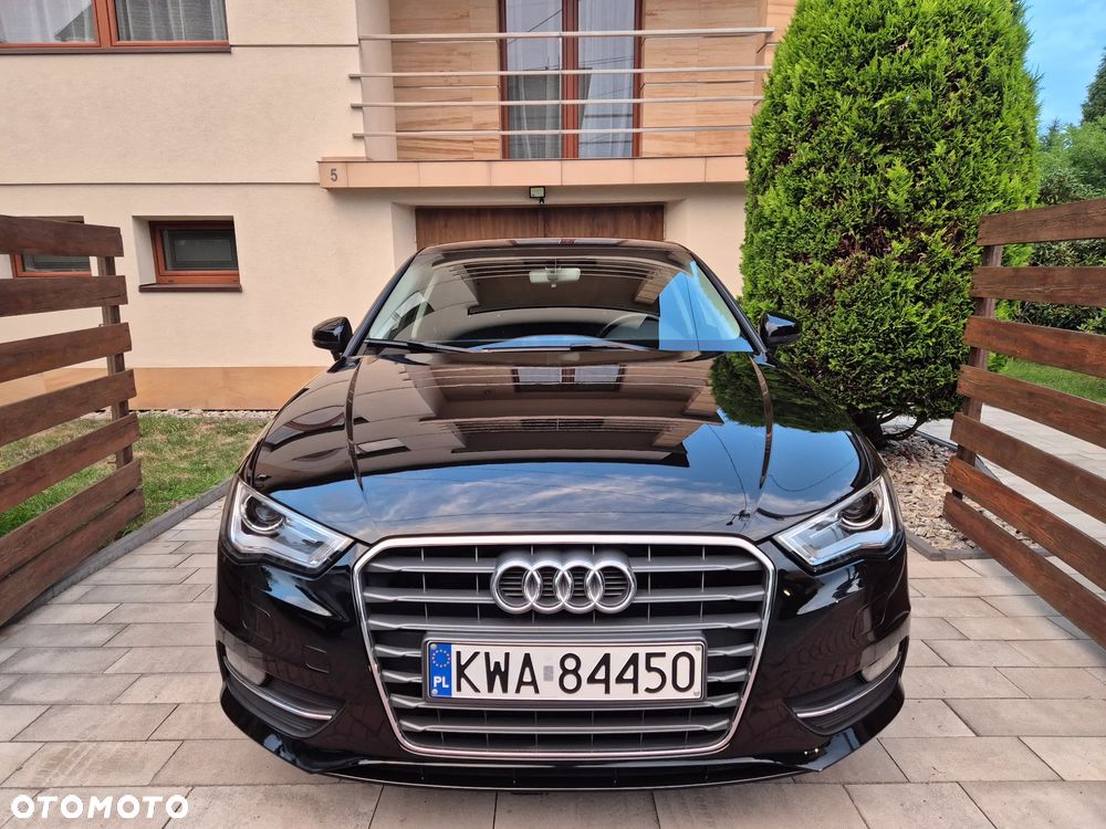Audi A3 Sportback 1.6 TDI (clean diesel) S tronic Ambiente - 2