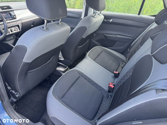 Skoda Fabia 1.0 TSI Active - 14