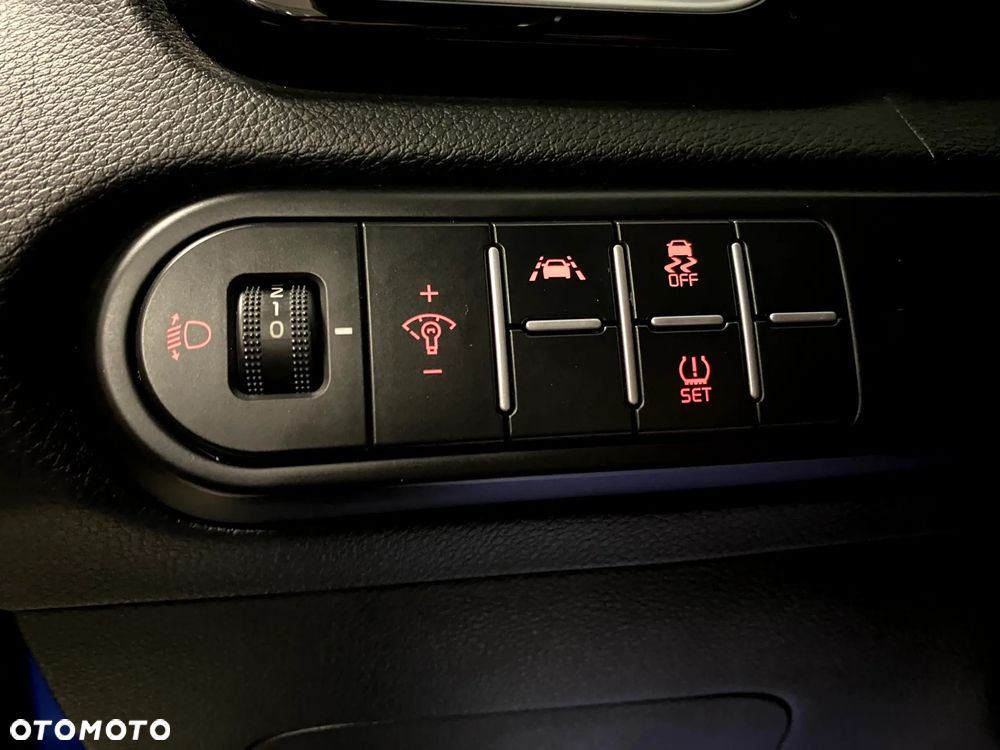 Kia XCeed 1.5 T-GDI OPF PLATINUM EDITION - 19