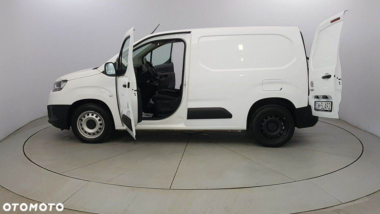 Toyota Proace City - 10