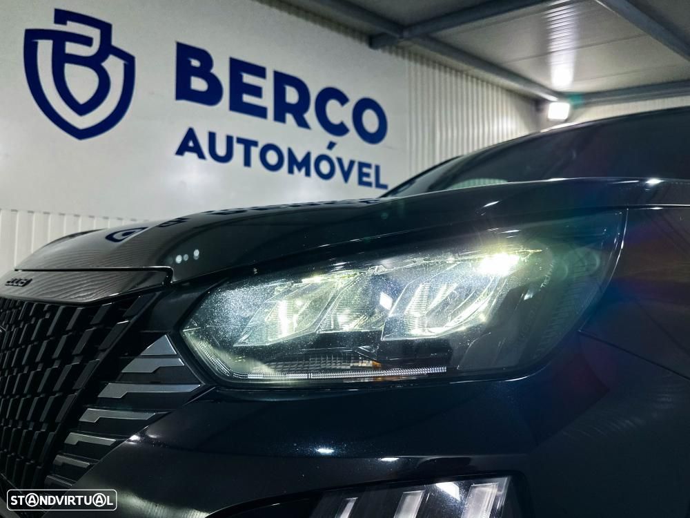 Peugeot 2008 1.2 PureTech Allure EAT8 - 14