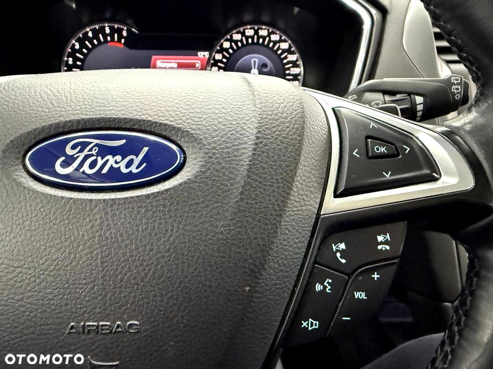 Ford Mondeo 2.0 TDCi Titanium 4WD PowerShift - 19