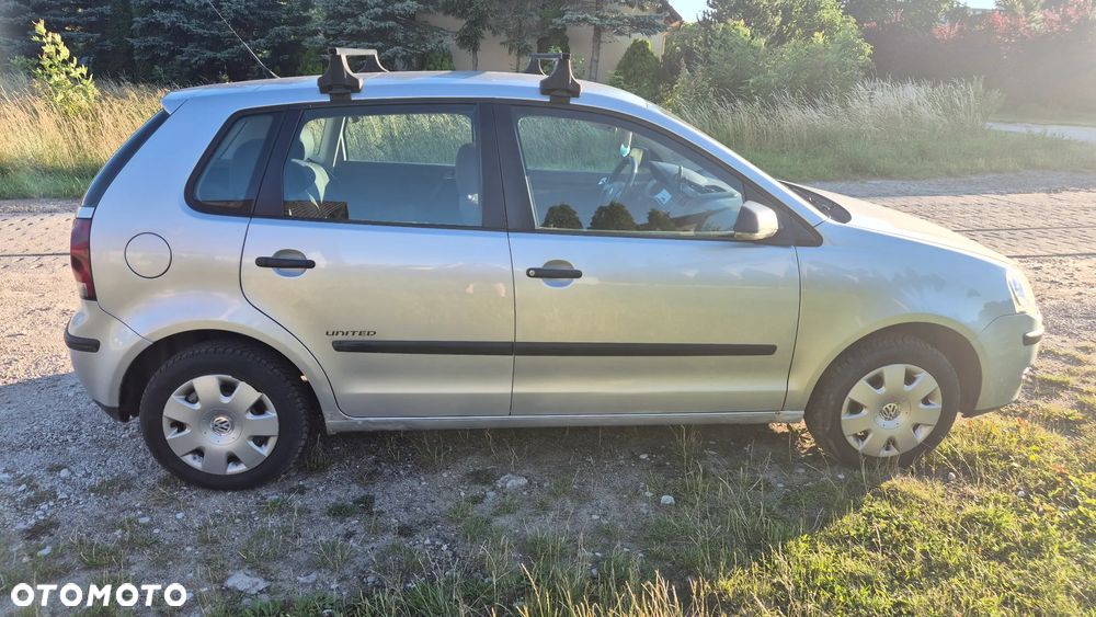 Volkswagen Polo 1.4 TDI Trendline - 1
