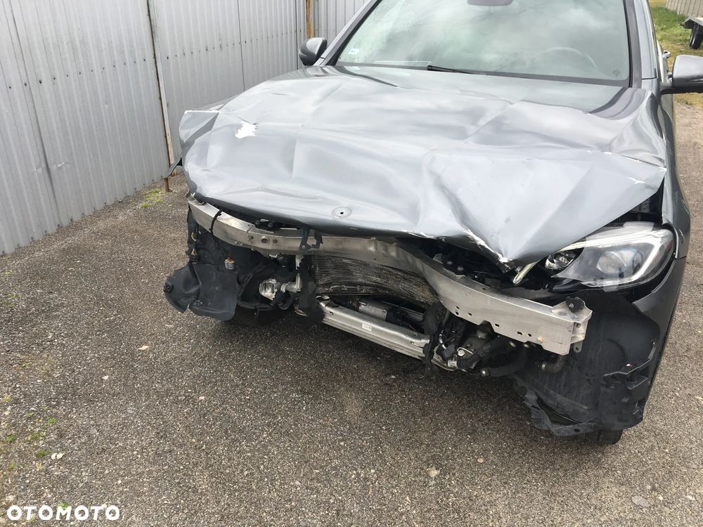 Mercedes-Benz GLC - 10