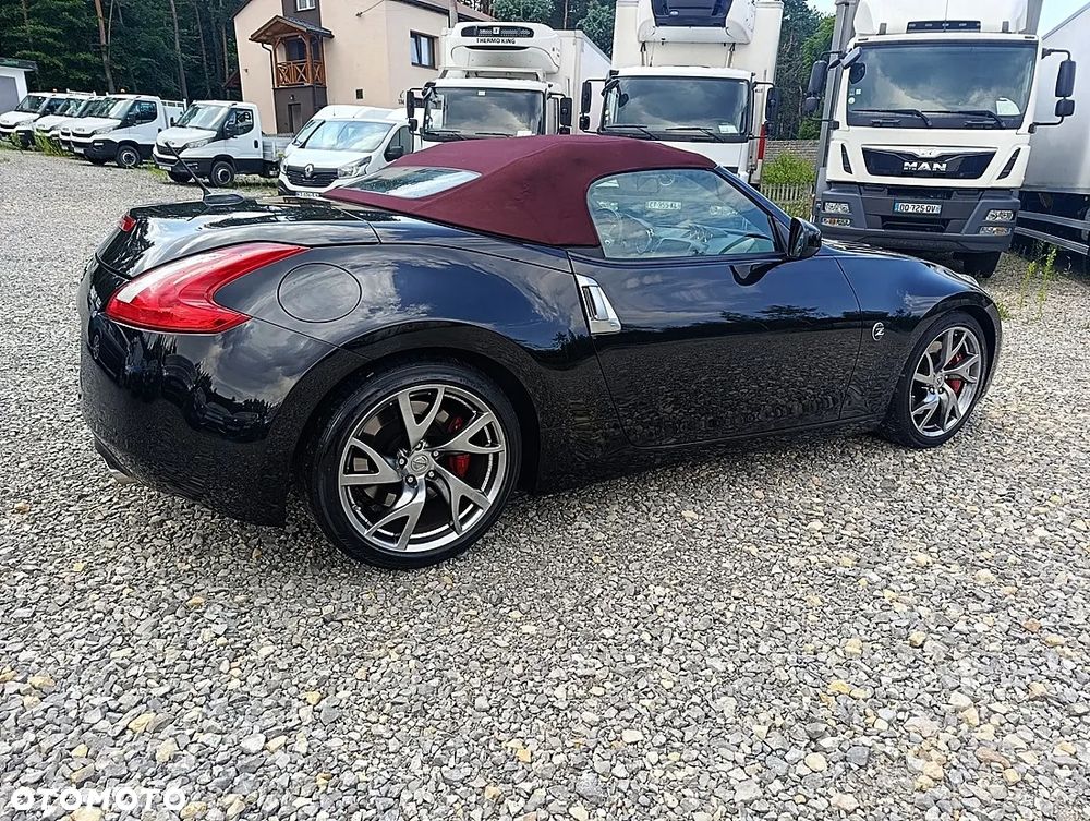Nissan 370 Z 3.7 V6 Platinum - 6