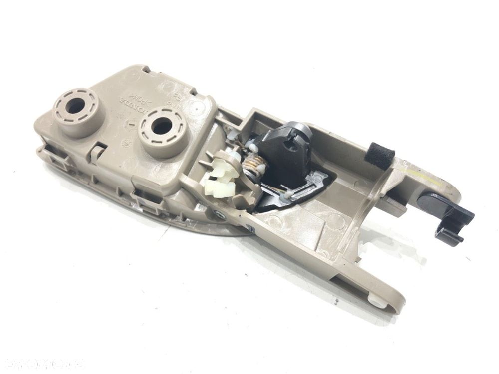 KLAMKA WEWNĘTRZNA PRAWY PRZÓD  HONDA ODYSSEY (RL5) 2010 - 2022 3.5 185 kW [252 KM] benzyna 2010 - - 2