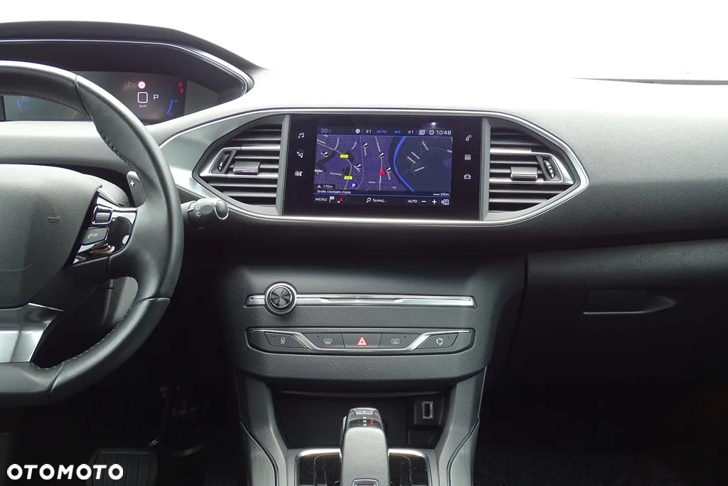 Peugeot 308 1.5 BlueHDi Allure Pack S&S EAT8 - 27