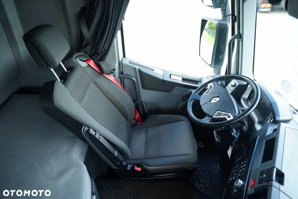 Scania T 520 / PEŁNY ADR / RETARDER  / - 28