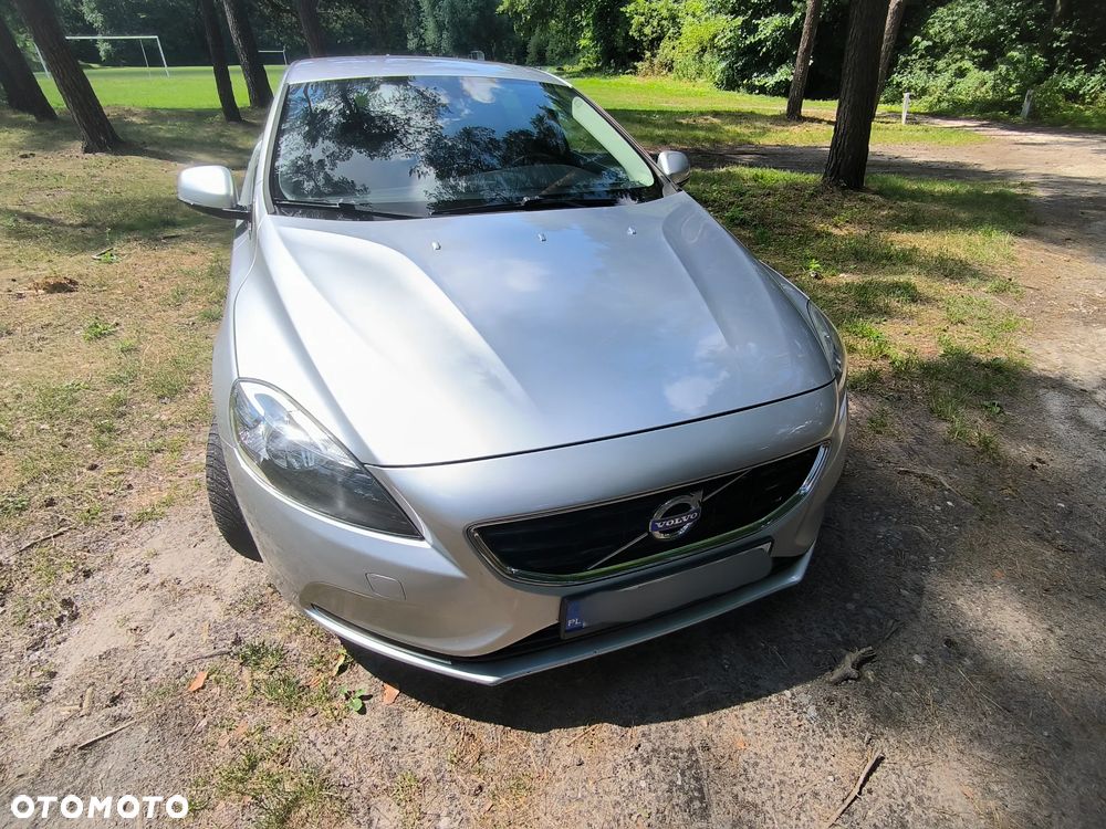 Volvo V40 D4 Drive-E Momentum - 27