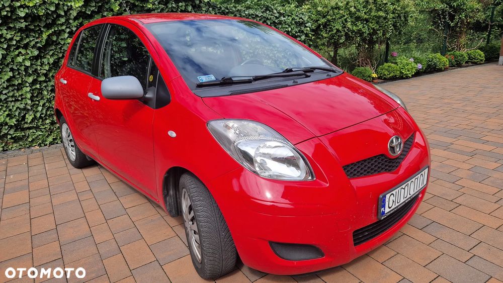 Toyota Yaris 1.33 Luna - 1