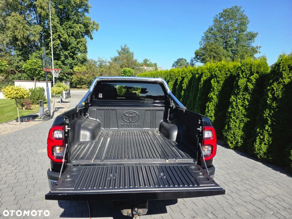 Toyota Hilux 2.4 D-4D Double Cab SR5 4x4 - 6