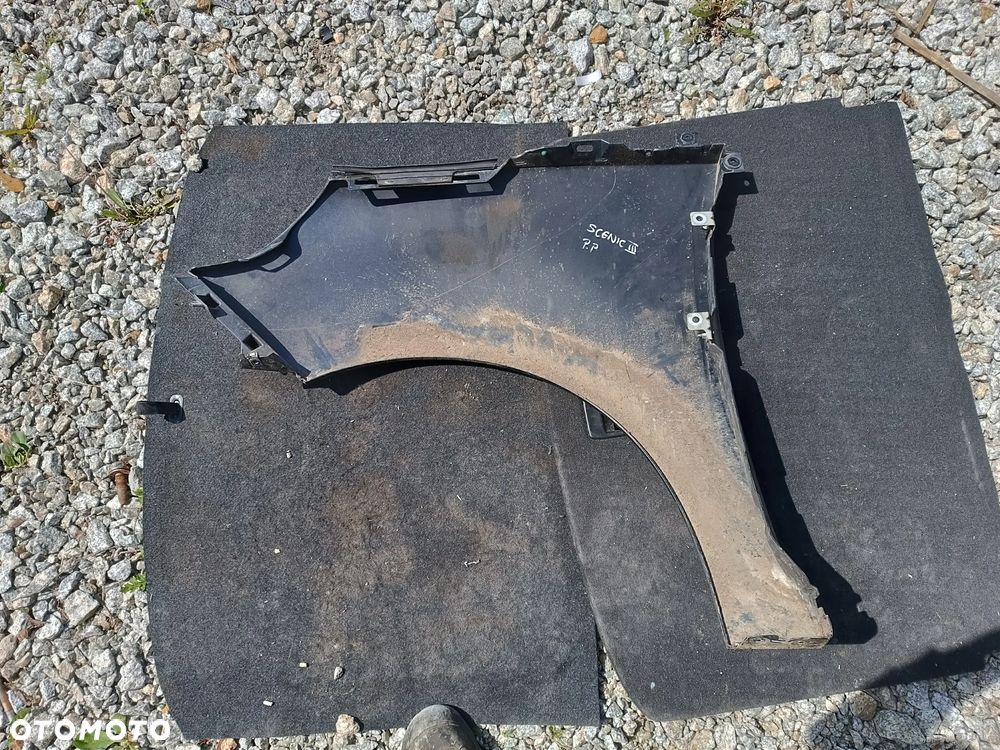 BŁOTNIK PRAWY PRZÓD PRZEDNI RENAULT SCENIC III - 2