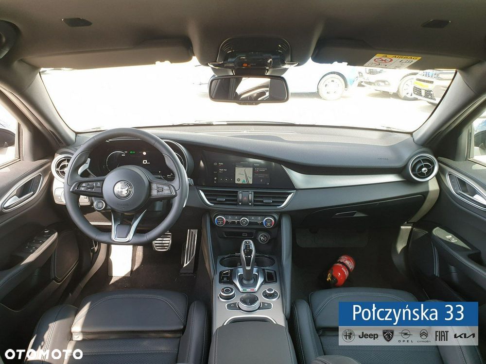 Alfa Romeo Giulia - 14