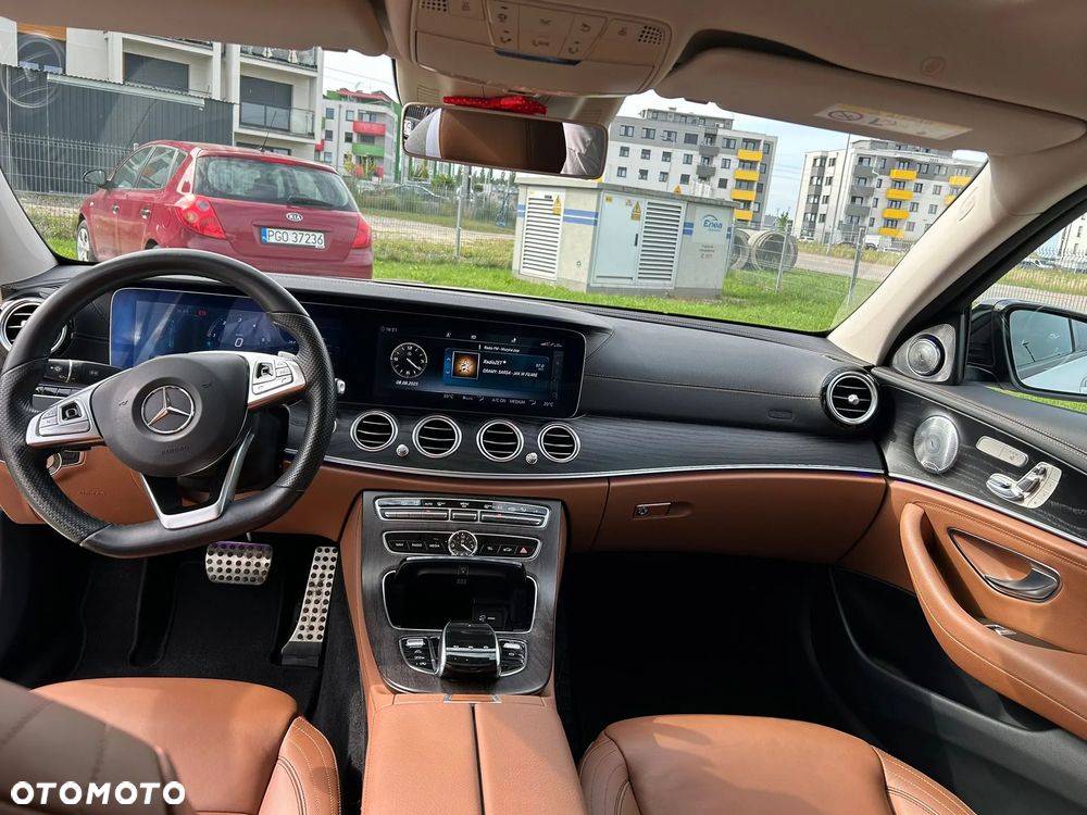 Mercedes-Benz Klasa E 350 d 9G-TRONIC - 12