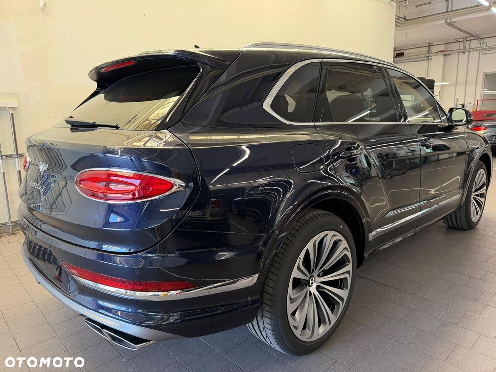 Bentley Bentayga - 4