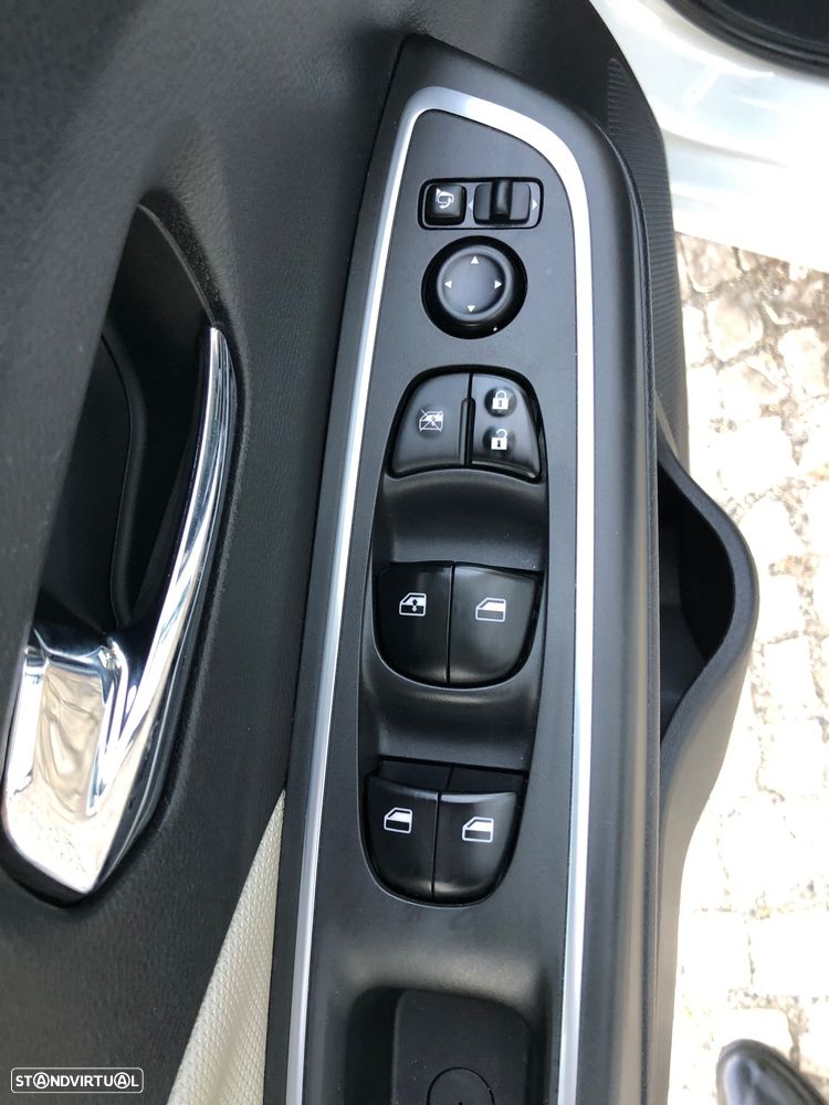 Nissan Micra 1.0 IG-T N-Connecta CVT - 35
