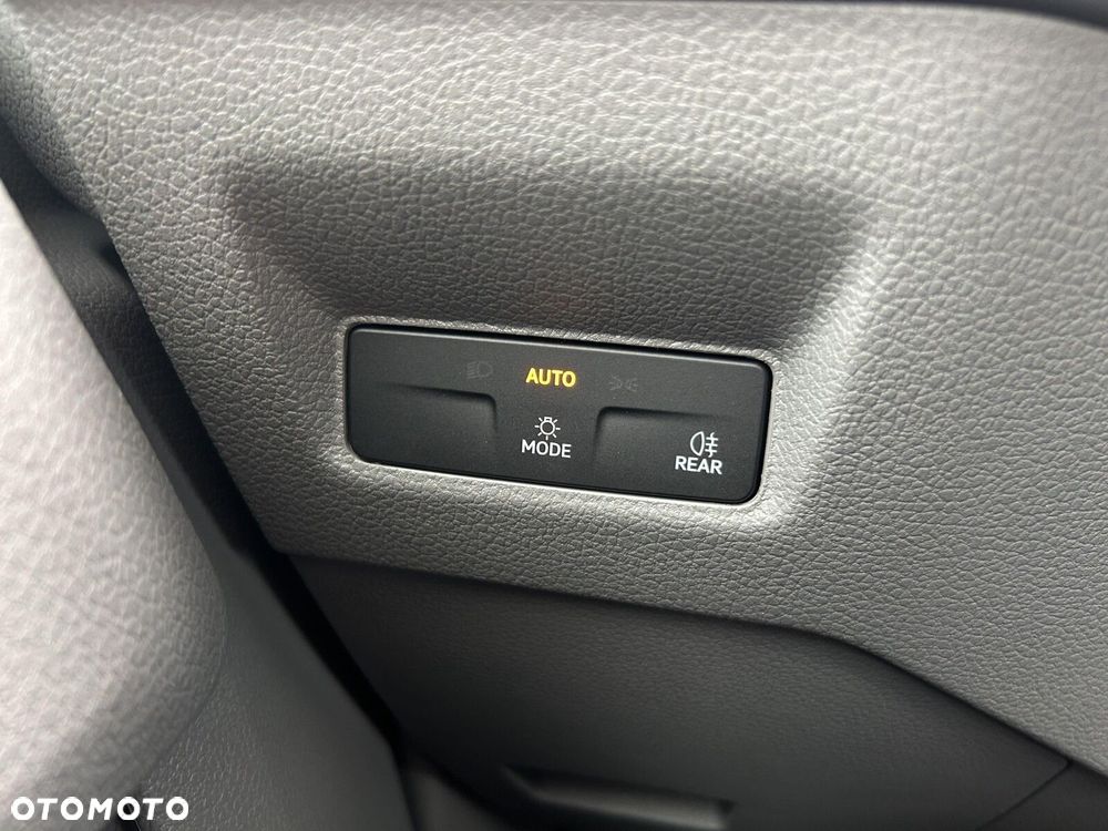 Volkswagen Crafter 35 Brygadówka/AUTOMAT/L4H3, 2.0 BiTDI 163KM, 4490mm, Wysoki dach, r.o. 4490 mm - 30