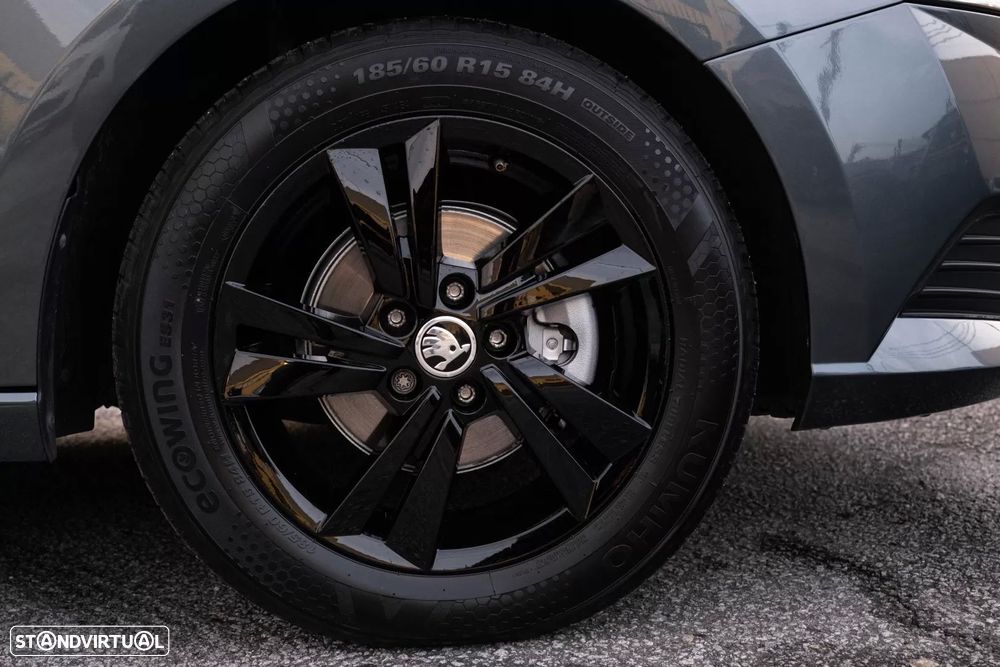 Skoda Fabia 1.0 TSI Essence - 3