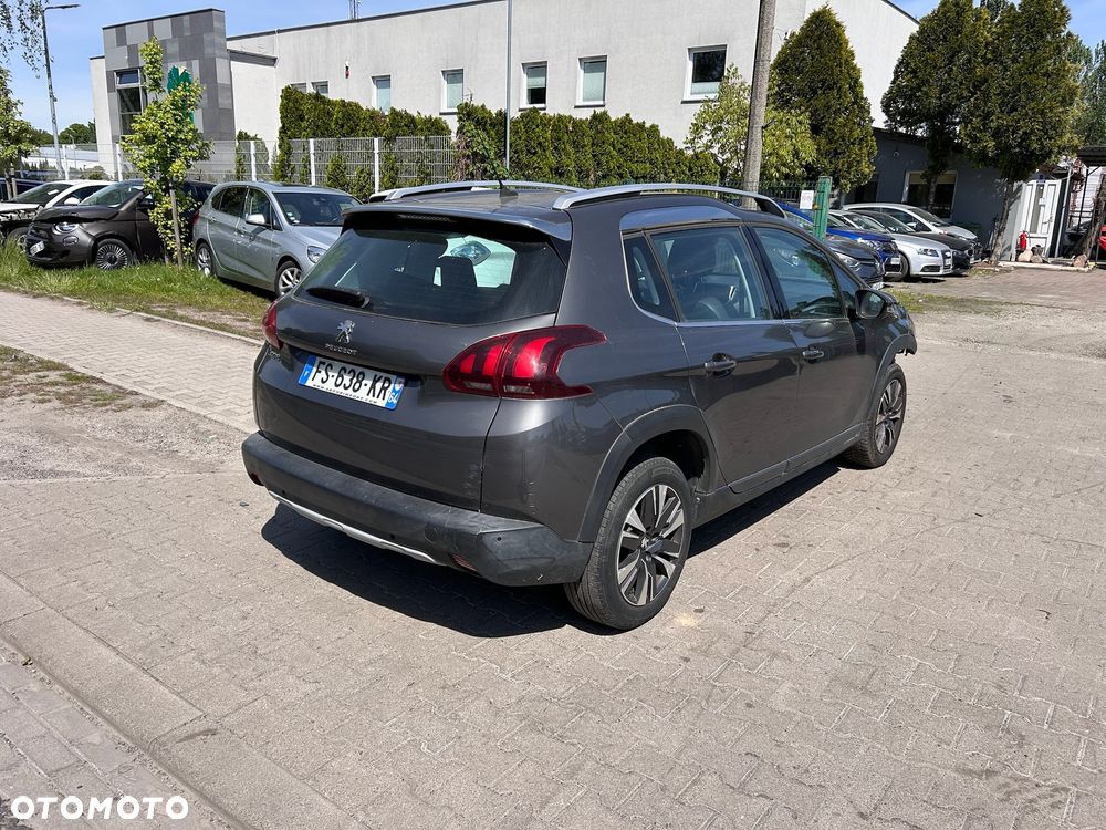 Peugeot 2008 BlueHDi FAP 120 STOP & START EAT6 Allure - 5