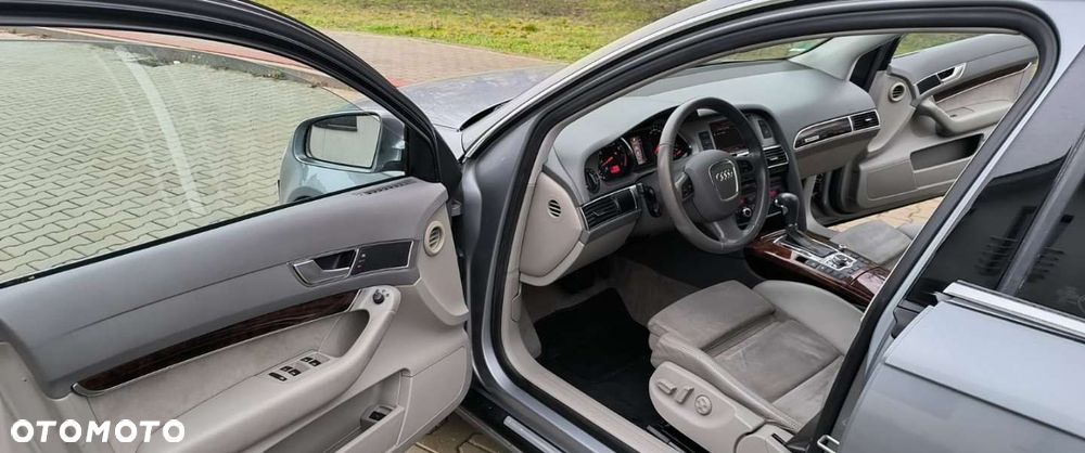 Audi A6 - 24