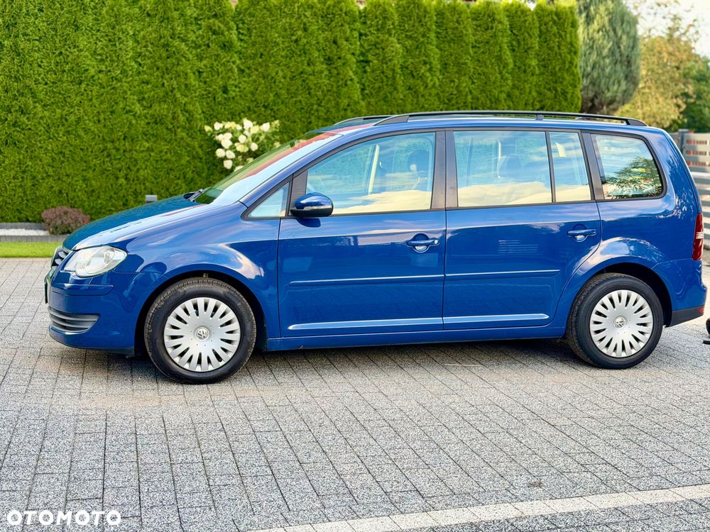 Volkswagen Touran 1.9 TDI Highline - 2