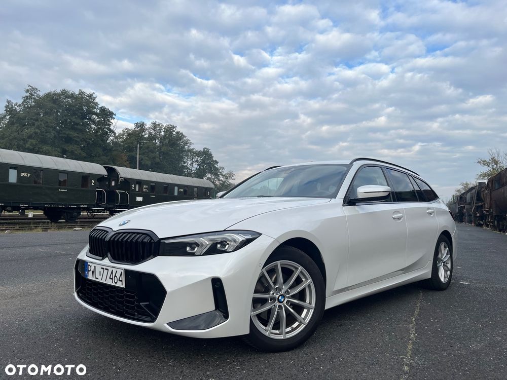 BMW Seria 3 2022 photo 2