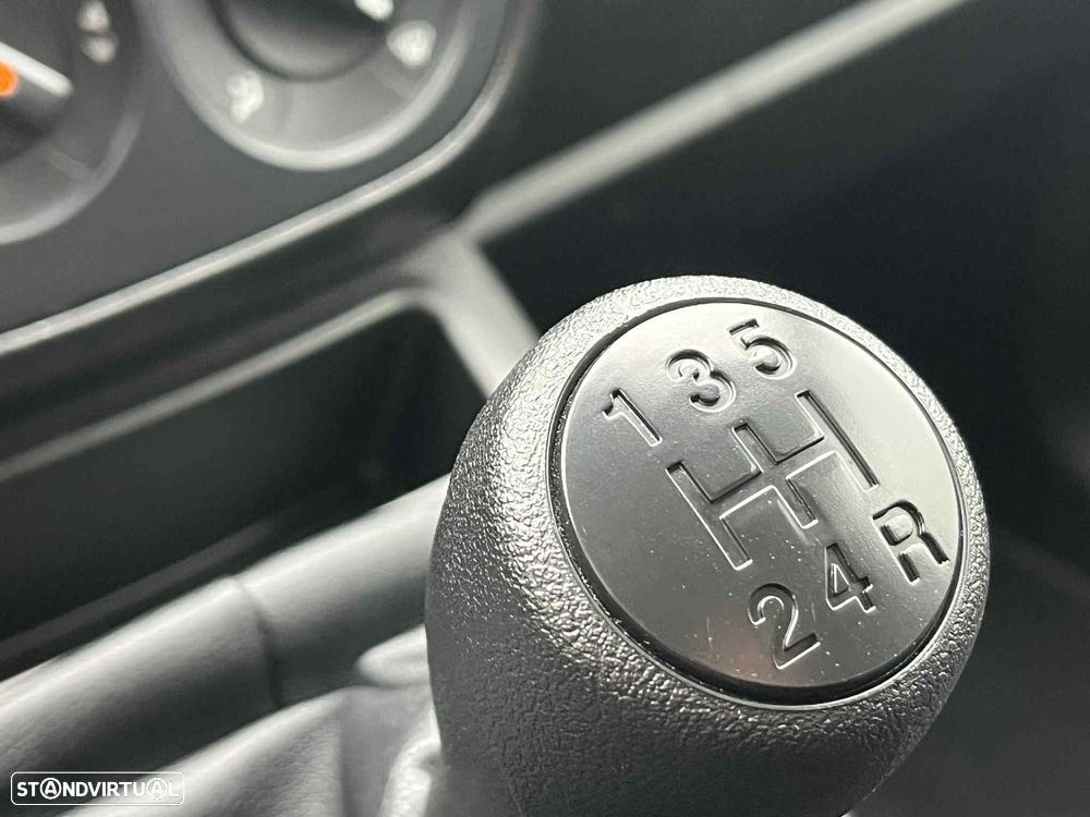 Fiat Fiorino 1.3 M-Jet SX - 17