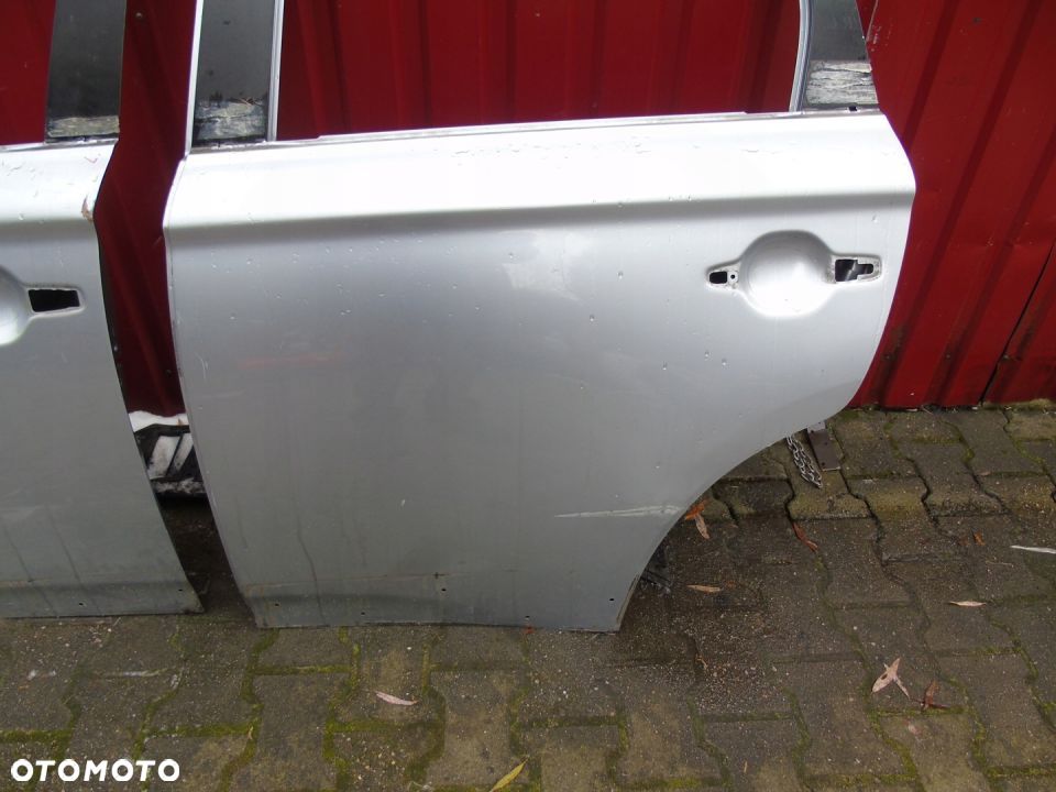 Mitsubishi Outlander drzwi lewe - 5