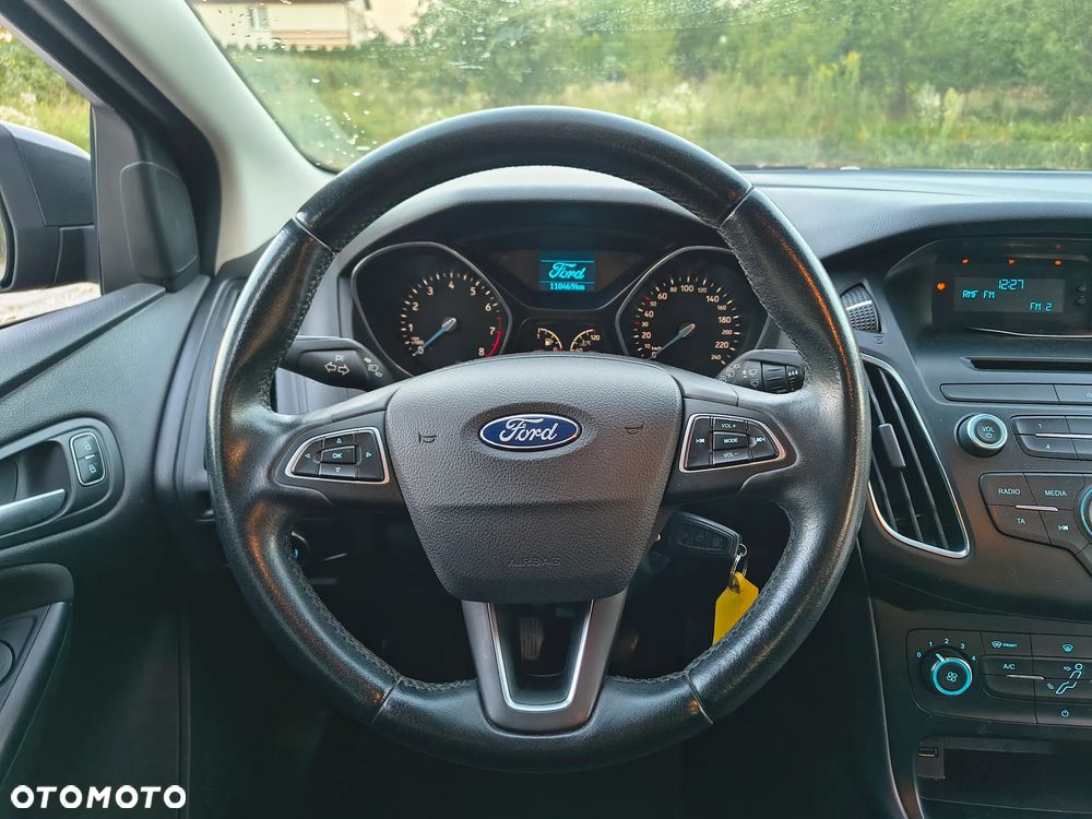 Ford Focus 1.6 Trend - 16