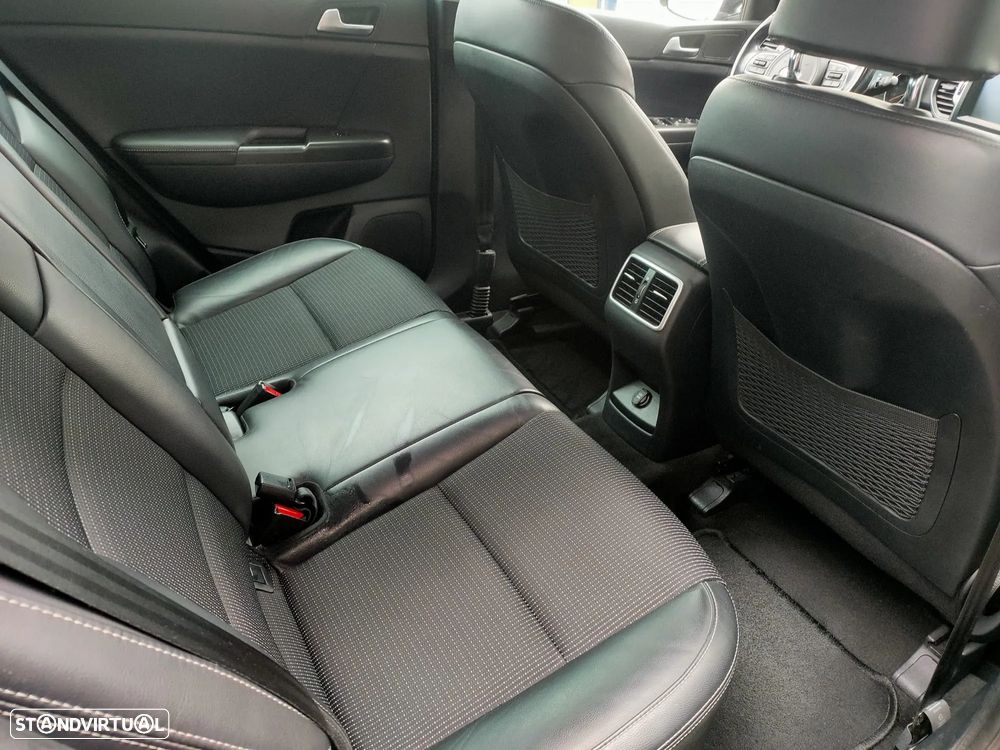 Kia Sportage 1.7 CRDI ISG TX - 8