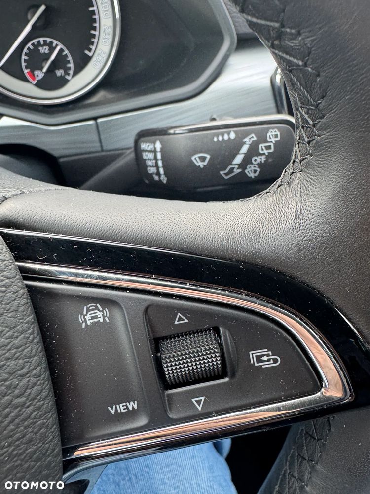 Skoda Superb 1.5 TSI Ambition - 21