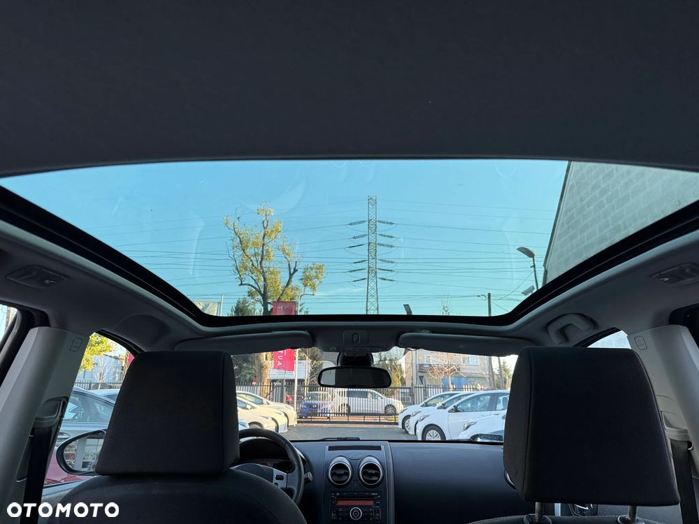 Nissan Qashqai 2.0 Tekna Premium CVT - 3