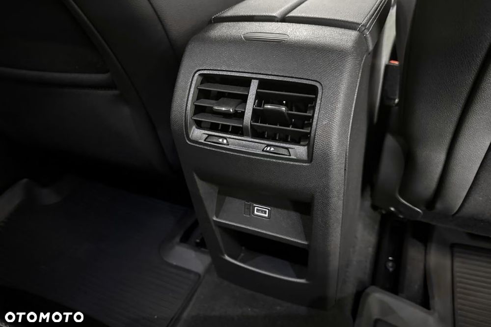 Opel Astra 1.6 T Plug-in Hybrid GS - 20