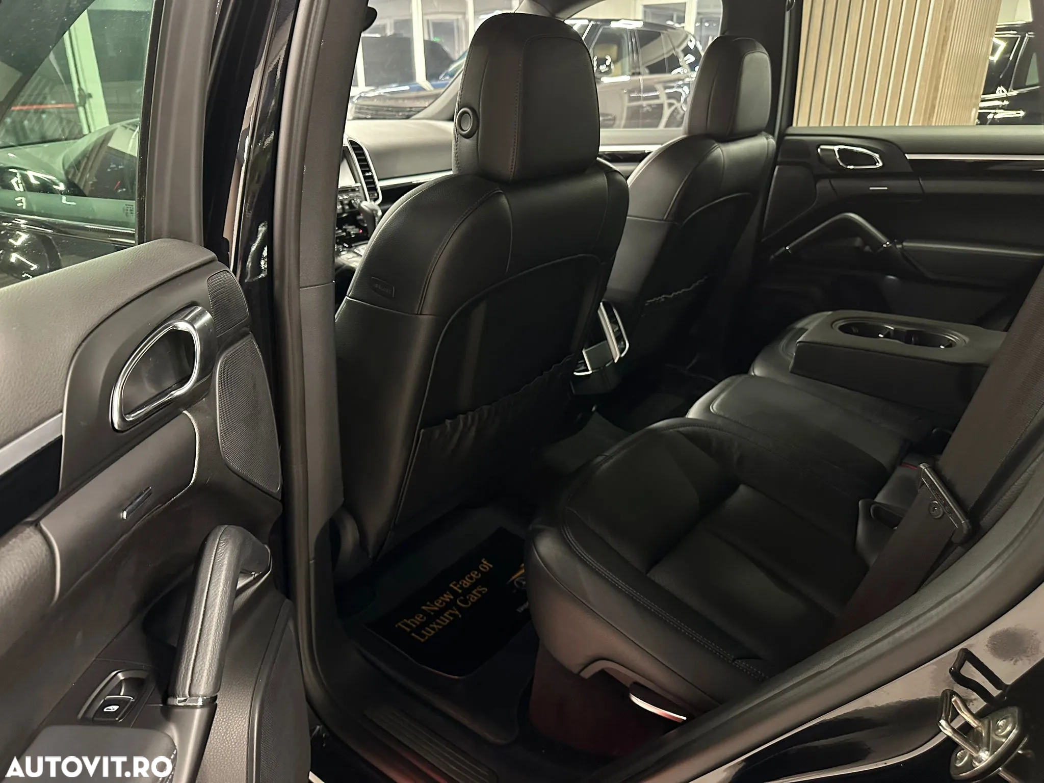 Porsche Cayenne 3.0 L - 3