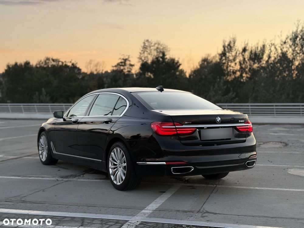 BMW Seria 7 740Li xDrive - 5