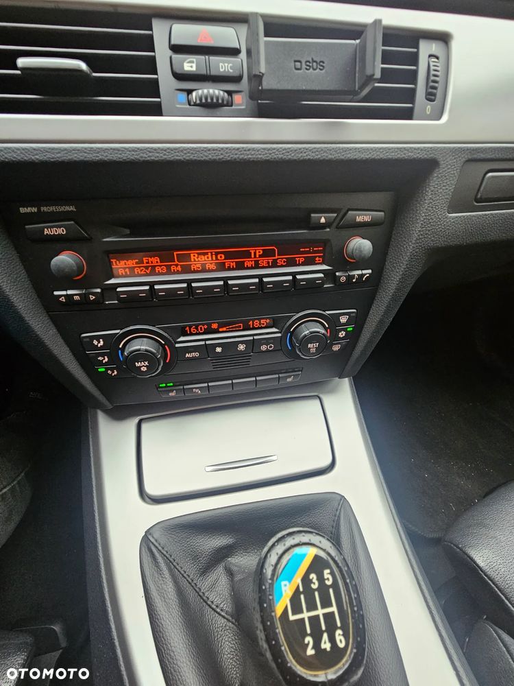 BMW Seria 3 - 10